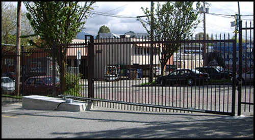 CANTILEVER TRACKLESS SLIDING DRIVEWAY GATE